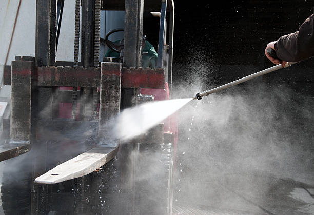 Best Machinery and Equipment Cleaning  in Waverly, OH